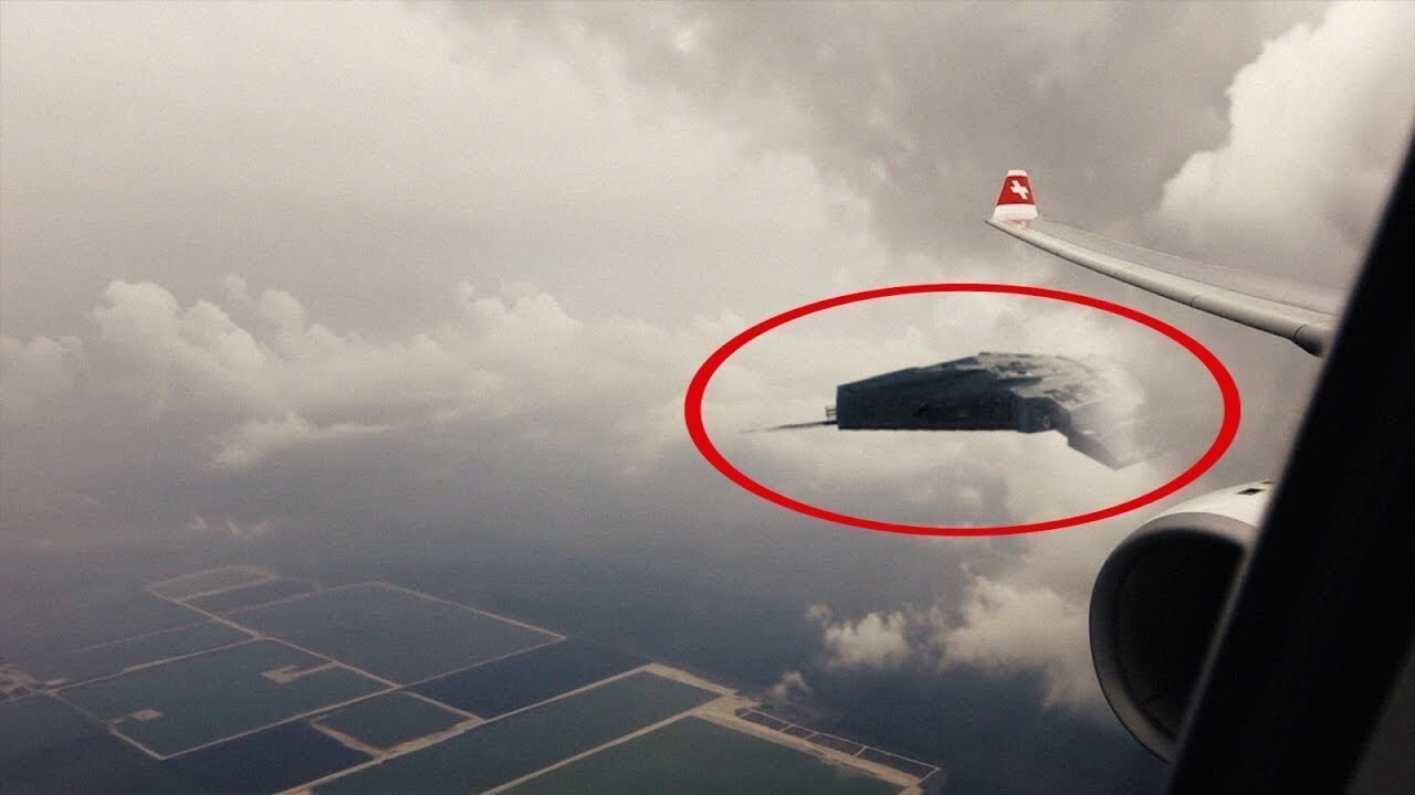 Top 10 UFOs Caught From Planes