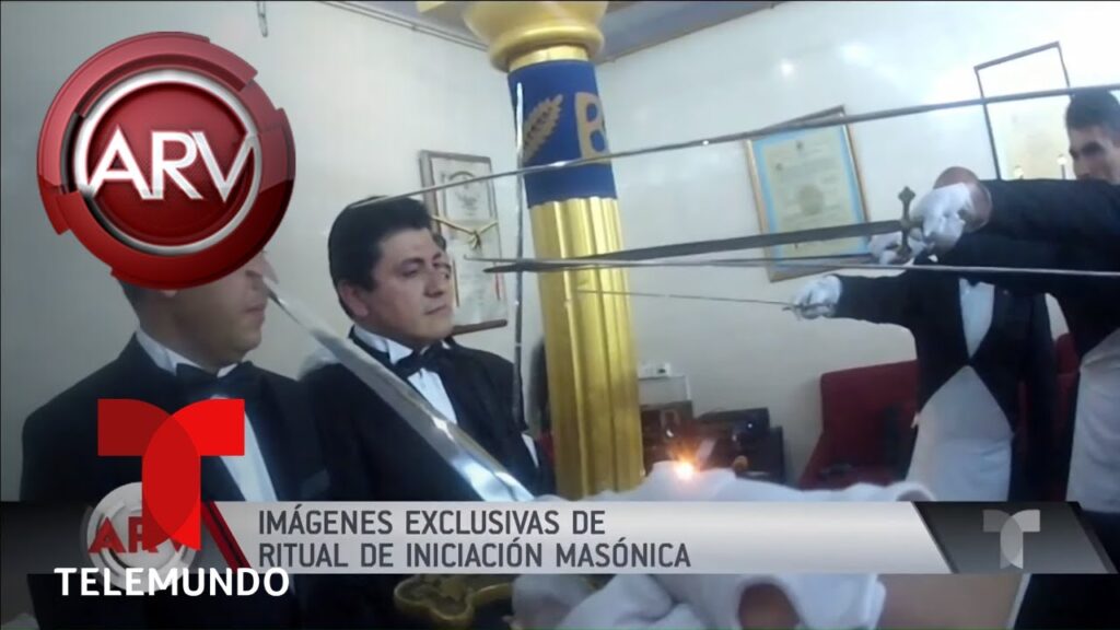 Extraños Ritos de iniciación Masónica | Al Rojo Vivo-Telemundo…. 06-03-2019