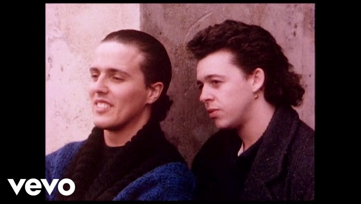 Tears For Fears: Everybody Wants To Rule The World | Official Archive Video…. 12-08-2022